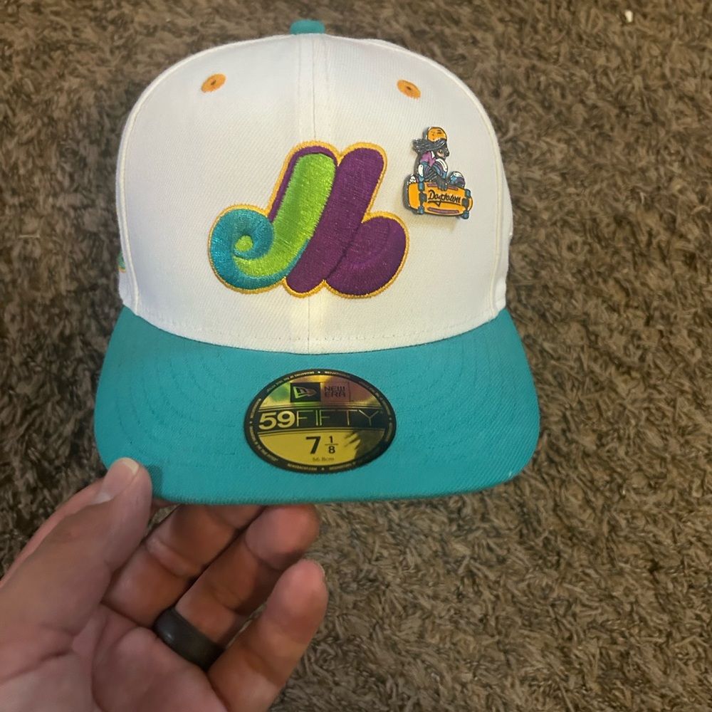 NEW ERA 59FIFTY DOGTOWN MONTREAL EXPOS 25TH ANNIVERSARY PATCH HAT - WHITE 7 1/8